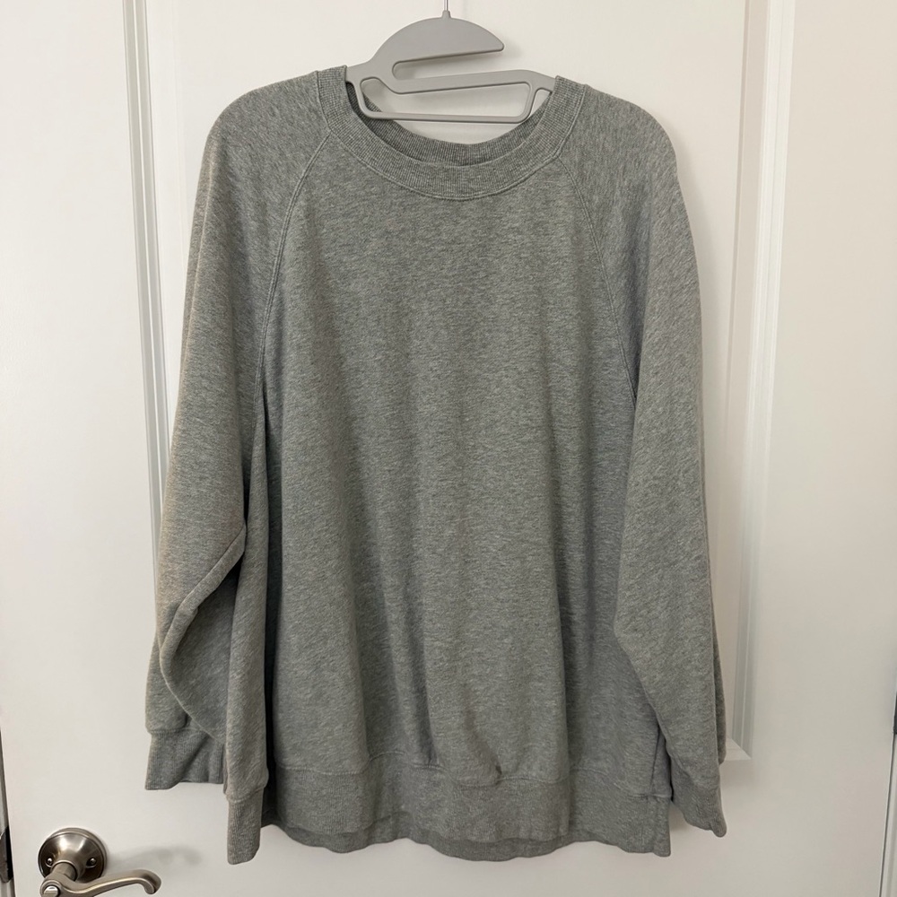 Women’s Old Navy Heather Gray Crewneck Sweatshirt Size Large